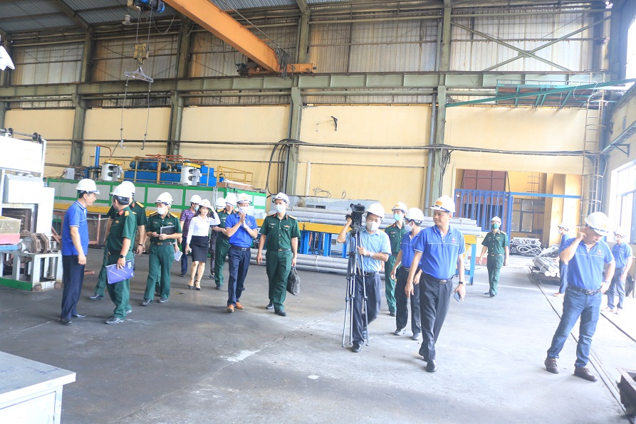NGÀY 22-6-2021 CÔNG TY CỔ PHẦN NHÔM SÔNG HỒNG TIẾP ĐÓN ĐOÀN TỔNG CỤC CÔNG NGHIỆP QUỐC PHÒNG - BỘ THAM MƯU 