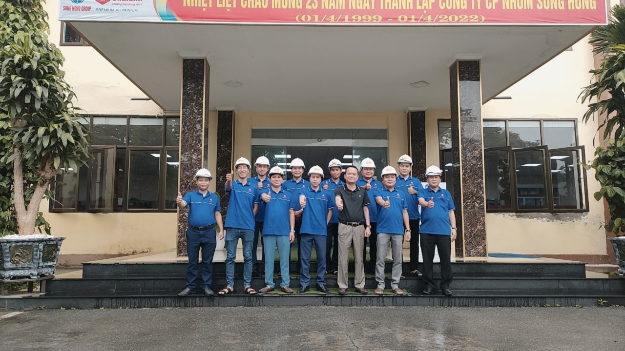 Tập đoàn nhôm Sông Hồng đón tiếp Hội nhôm kính thành phố Tuyên Quang về thăm Nhà Máy